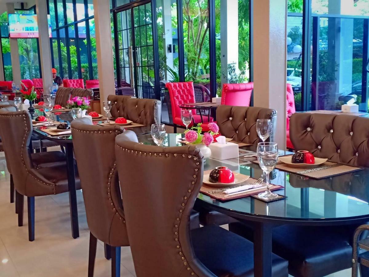 Pongsakorn Boutique Resort Bangkok Exterior photo